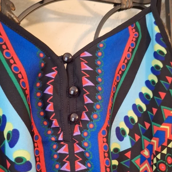 Blue and Black Geometric Romper. Size MEDIUM NWOT - Picture 9 of 12